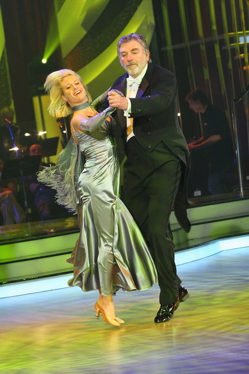 Star Dance III - Vladimír Kratina a Laura Klimentová Star Dance III - Vladimír Kratina a Laura Klimentová