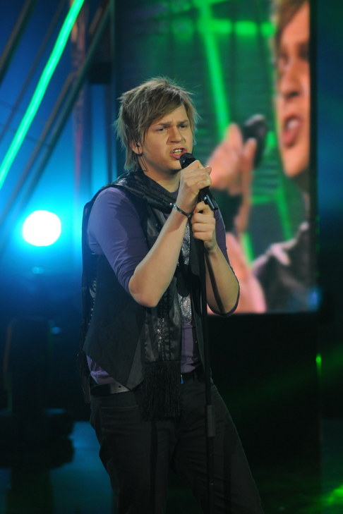 http://img.aktualne.centrum.cz/274/59/2745966-seste-finale-cesko-slovenske-superstar-martin-chodur.jpg http://img.aktualne.centrum.cz/274/59/2745966-seste-finale-cesko-slovenske-superstar-martin-chodur.jpg