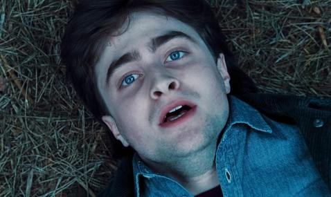 http://img.aktualne.centrum.cz/356/57/3565794-harry-potter-a-relikvie-smrti.jpg