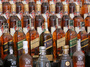 Policie chce zakázat prodej alkoholu na internetu
