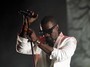 Grammy čekají na Kanye Westa, Adele i mrtvou Amy