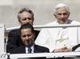 Bývalý papežův komorník si odsedí 18 měsíců doma
